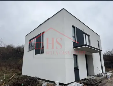 Casa individuala de vanzare, 5 camere. Luna de Sus, Cluj - foto 3