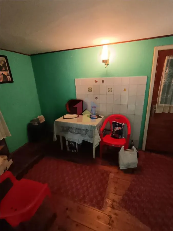 Casa intre Scolilor si Calarasi,  Teren cu 237mp - foto 5