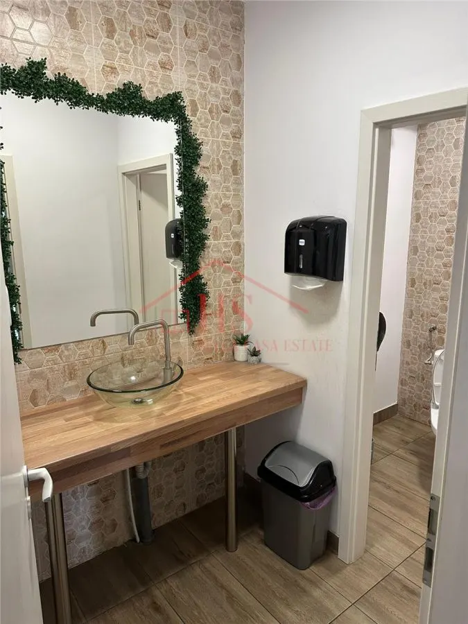 Spatiu comercial de vanzare, posibilitate preluare chiriasi. Baciu, strada Galaxiei - foto 12
