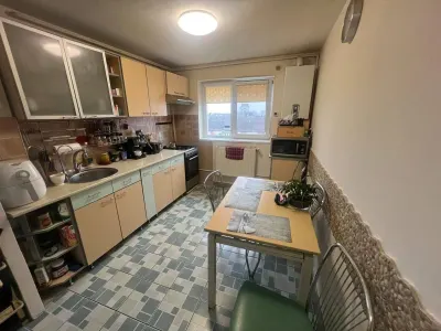 APARTAMENT DE VANZARE  ZONA HAN| ETJ.6 | 67MPU | - Bistrita