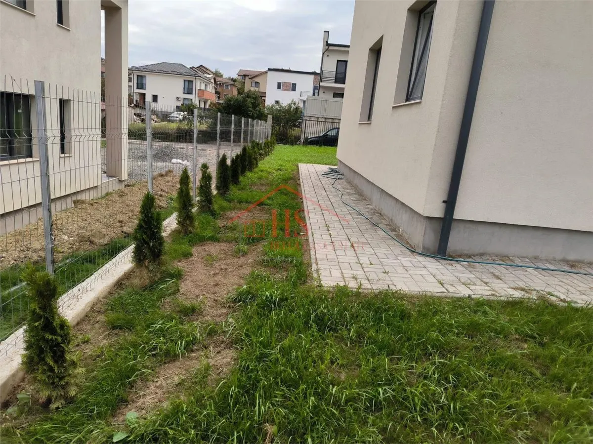 Casa individuala în Dezmir, 172 mp utili, 440 teren. Finisata, zona foarte buna - foto 6