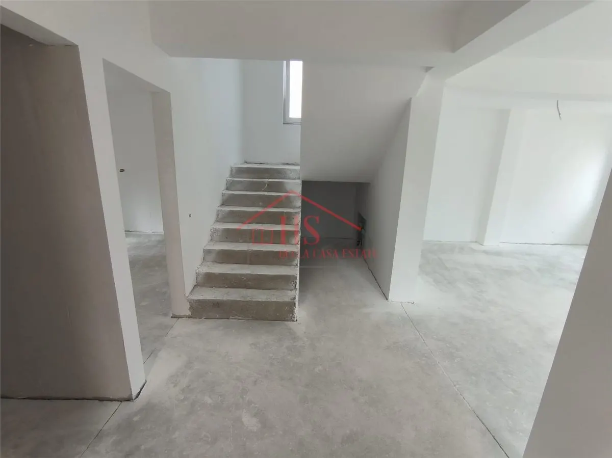 Casa individuala în Dezmir, 172 mp utili, 440 teren. Finisata, zona foarte buna - foto 7