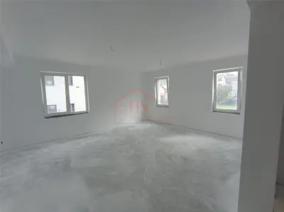 Casa individuala în Dezmir, 172 mp utili, 440 teren. Finisata, zona foarte buna - foto 9