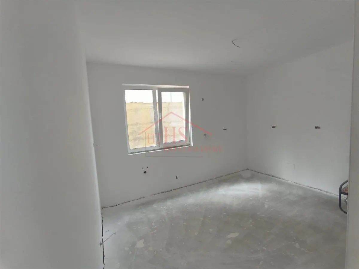 Casa individuala în Dezmir, 172 mp utili, 440 teren. Finisata, zona foarte buna - foto 10