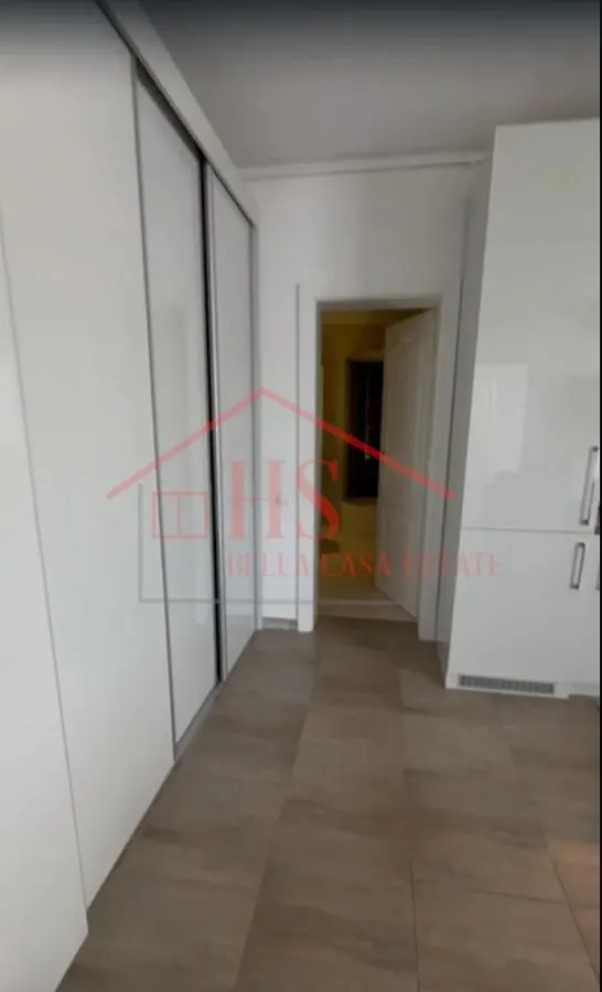 Apartament cu 3 camere de vanzare, cu parcare exterioara si subterana. Strada Avram Iancu, -Floresti. - foto 6