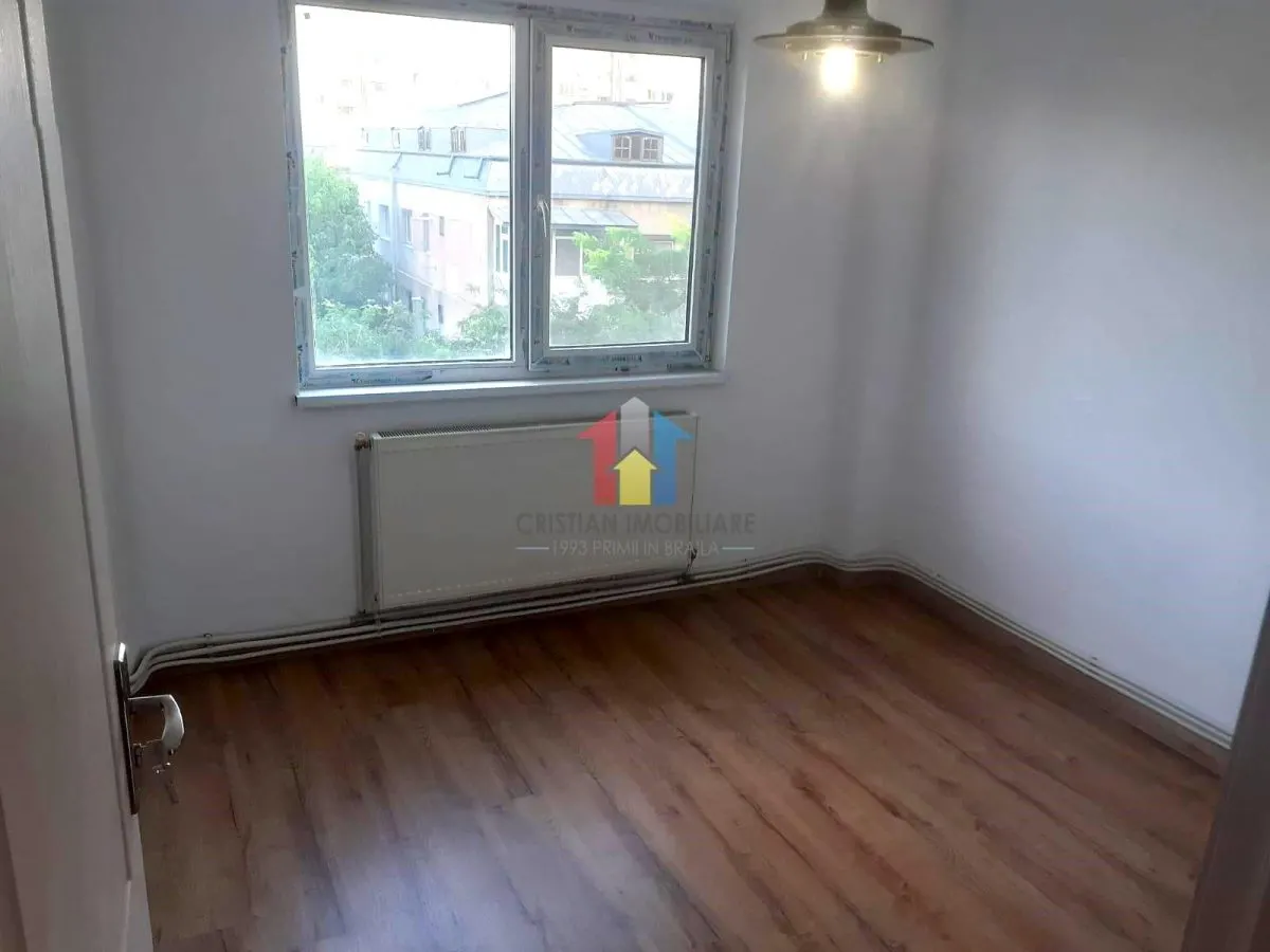 Apartament 2 camere,zona Viziru 3, etaj 5 - foto 4