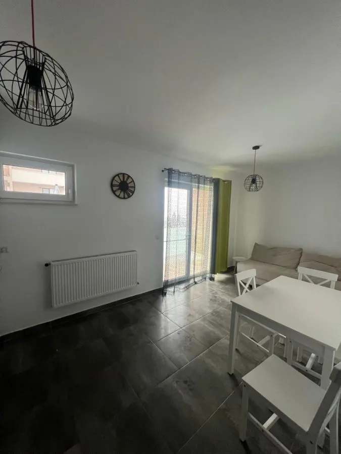 APARTAMENT DE VANZARE ISU BLOC NOU| 65MPU | DECOMANDAT | 105.000 EURO - foto 2