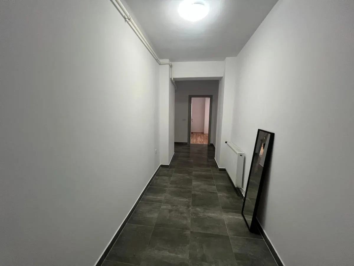 APARTAMENT DE VANZARE ISU BLOC NOU| 65MPU | DECOMANDAT | 105.000 EURO - foto 3