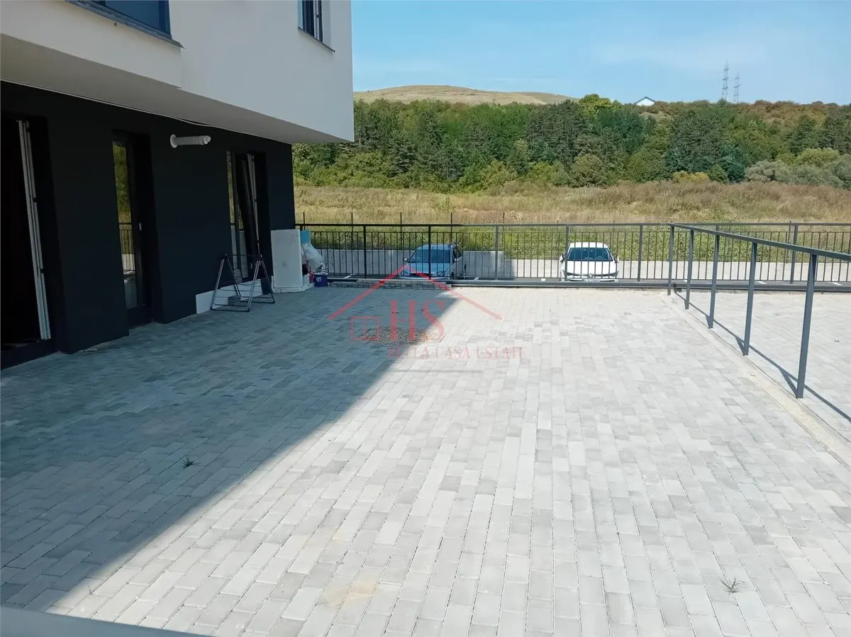 Apartament de vanzare, 3 camere, parter inalt, parcare inclusa. Zona Somesului, Floresti - foto 6