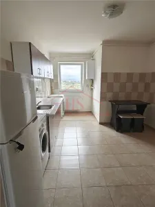 Apartament de vanzare cu 2 camere, zona BMW, Floresti - foto 2