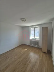 Apartament de vanzare cu 3 camere, etaj intermediar. Strada Horea, Floresti - foto 13