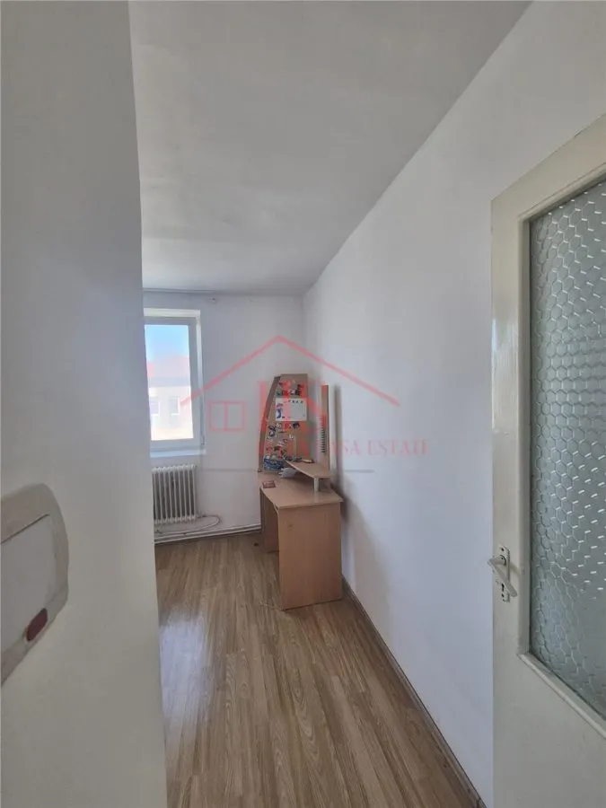 Apartament de vanzare cu 3 camere, etaj intermediar. Strada Horea, Floresti - foto 21