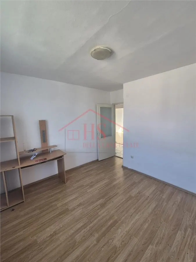 Apartament de vanzare cu 3 camere, etaj intermediar. Strada Horea, Floresti - foto 22