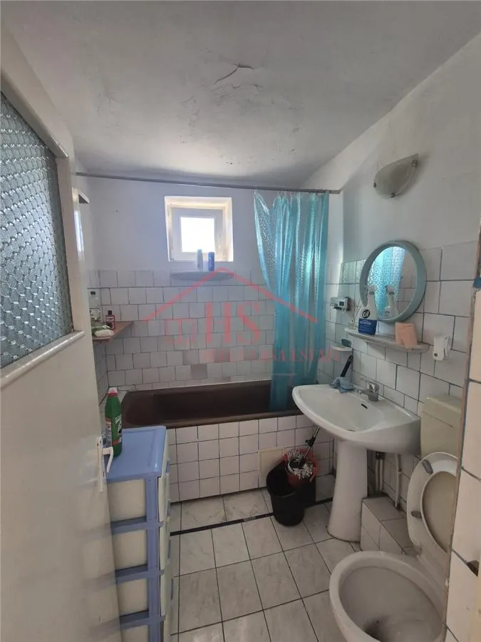 Apartament de vanzare cu 3 camere, etaj intermediar. Strada Horea, Floresti - foto 24