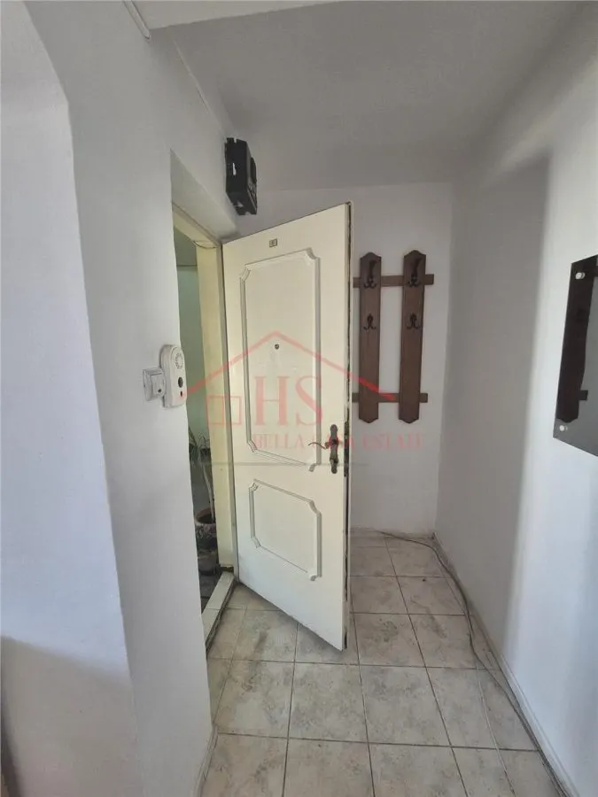 Apartament de vanzare cu 3 camere, etaj intermediar. Strada Horea, Floresti - foto 4