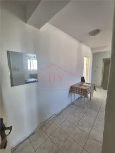 Apartament de vanzare cu 3 camere, etaj intermediar. Strada Horea, Floresti - foto 6