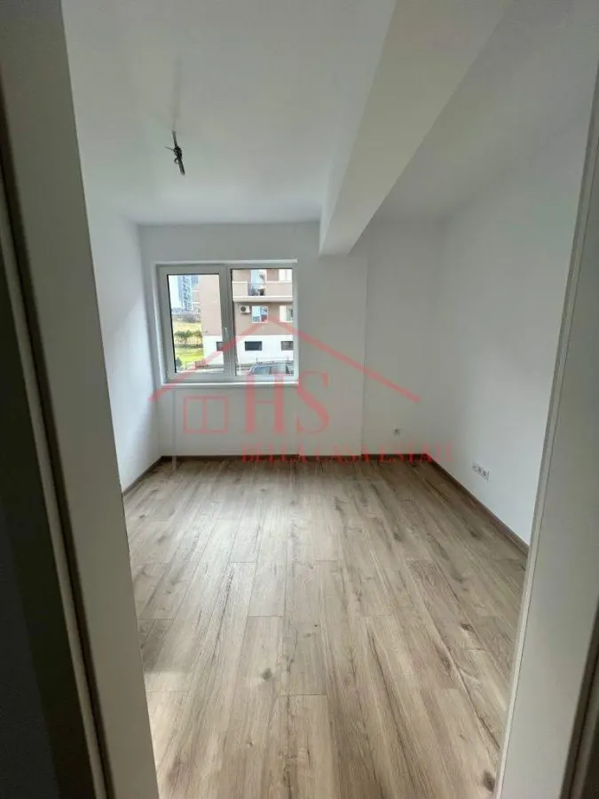 Apartament de vanzare cu 3 camere, parter inalt cu balcon. Zona linistita,  Teilor Floresti - foto 11