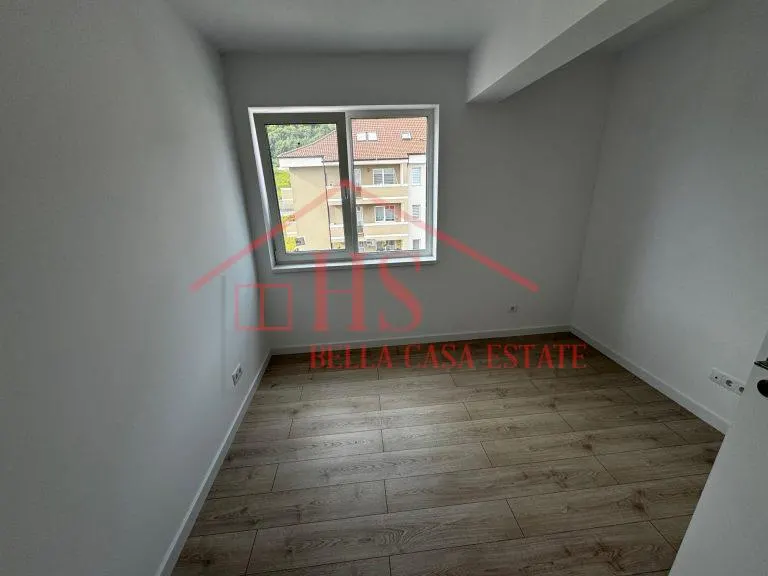 Apartament de vanzare cu 3 camere, parter inalt cu balcon. Zona linistita,  Teilor Floresti - foto 23