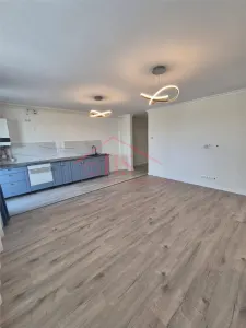 Apartament finisat premium cu 4 camere. Zona Poligonului din Floresti - foto 3