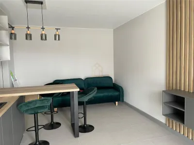 De inchiriat apartament 3 camere zona Parc - foto 3