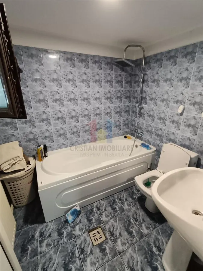 Pta Saraca Casa 3 cam Caramida 100mp utili toate utilitatile teren 196 mp - foto 5