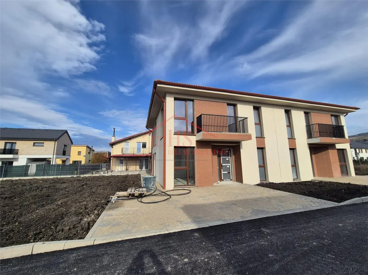 Duplex nou,  120mp, in localitatea Chinteni - foto 1