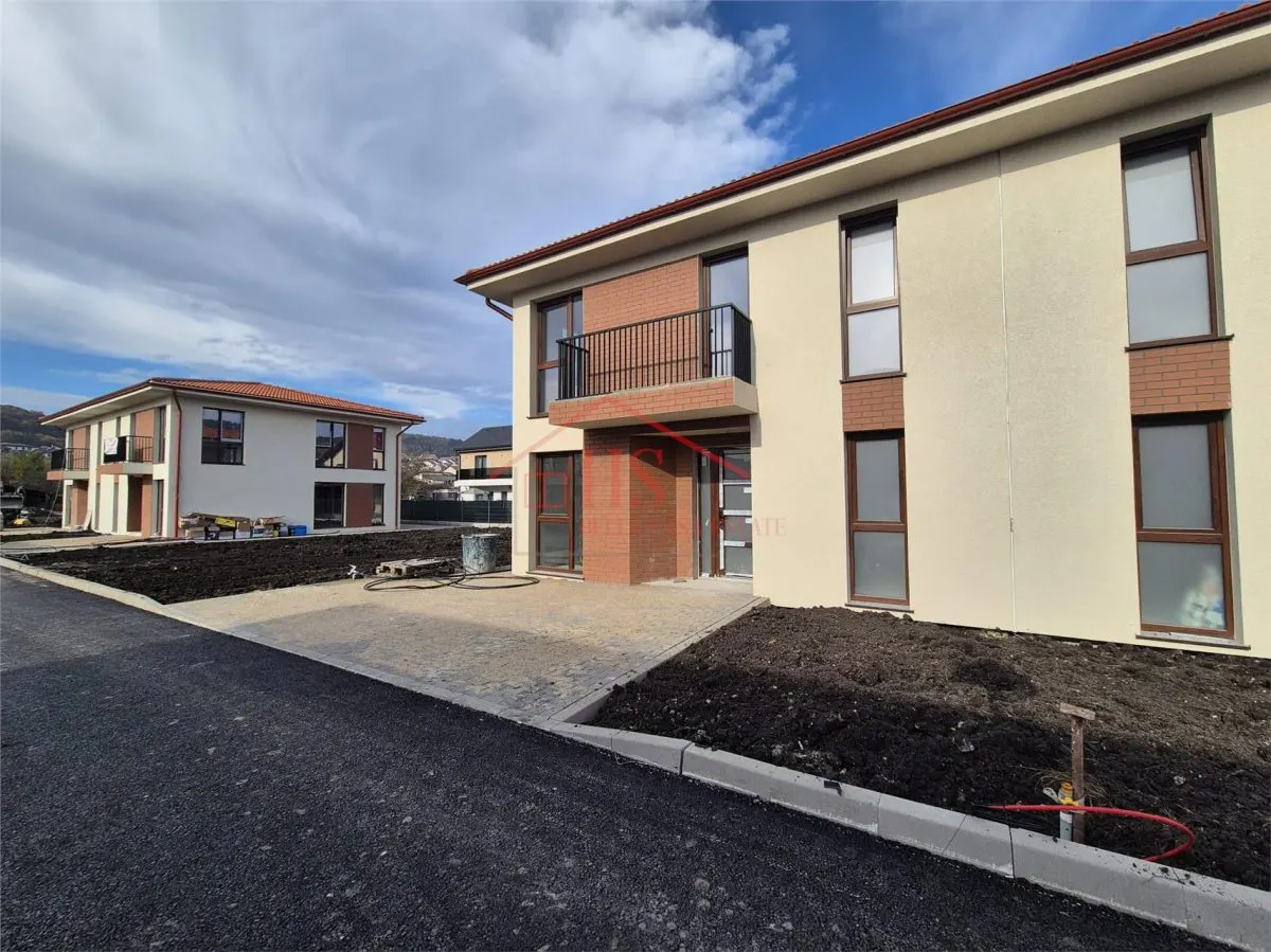 Duplex nou,  120mp, in localitatea Chinteni - foto 11