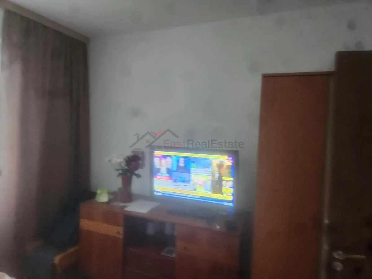 Apartament 2 camere Trapezului , decomandat. - foto 4