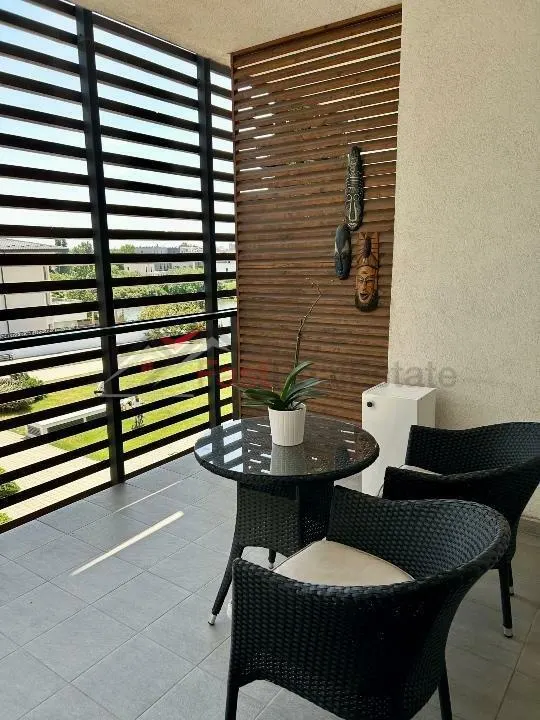 Apartament 3 camere  decomandat 105mp - foto 8