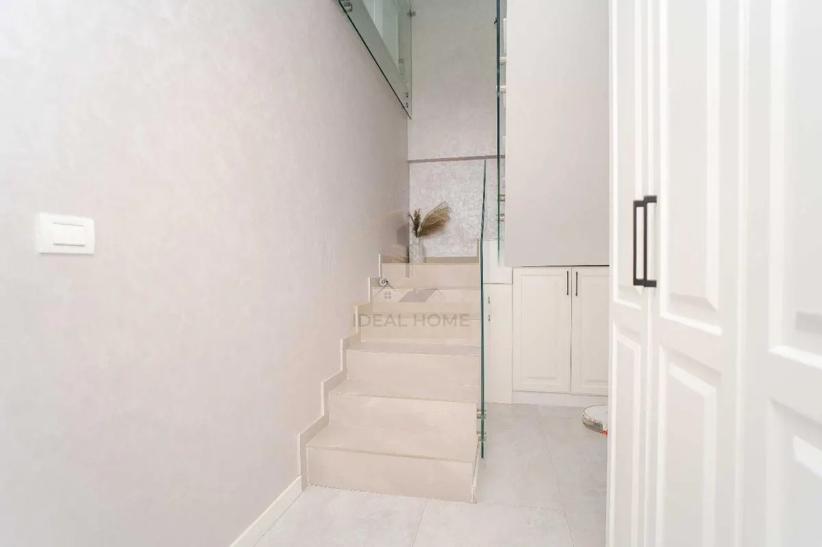 Apartament 3 camere plus 2 locuri de parcare Valea Lupului - foto 2