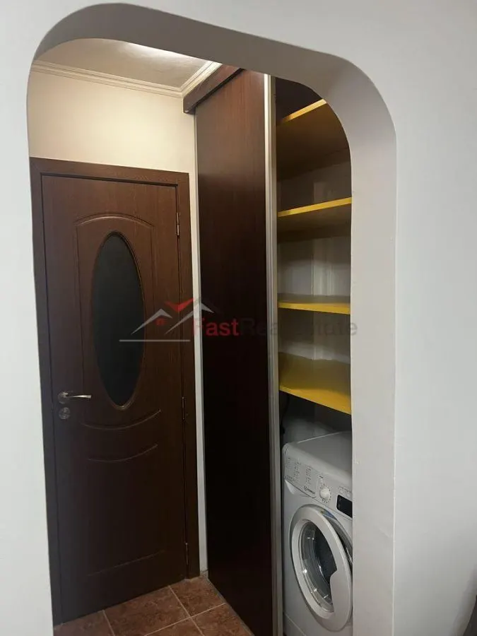 Apartament 3 camere de inchiriat - foto 2