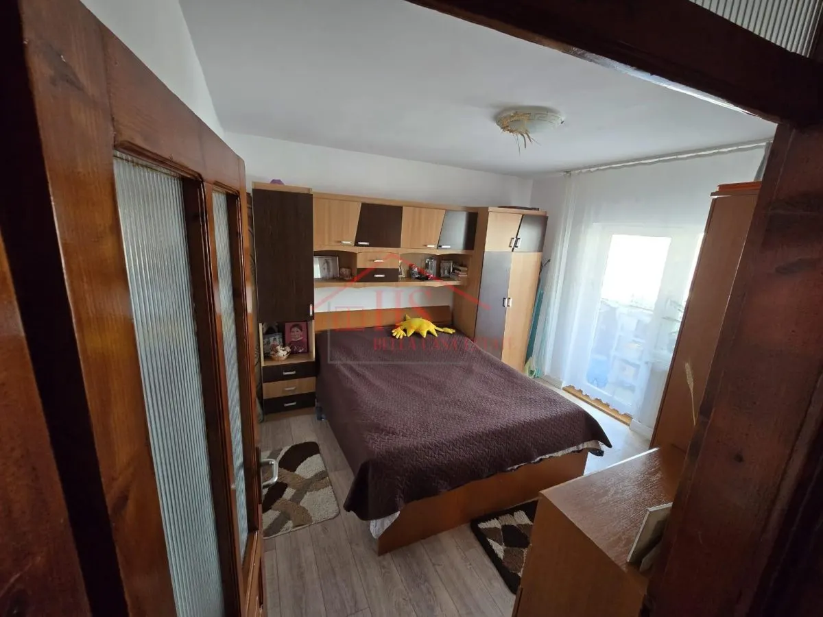 Apartament cu 3 camere de vanzare- zona Gh. Doja-Floresti. - foto 7