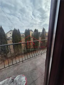Casa cu 5 camere, tip duplex,  mobilata si utilata+gradina.Floresti zona Iazului - foto 11
