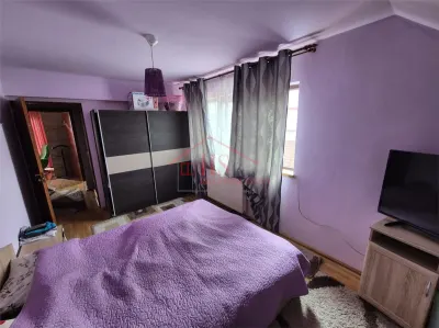 Casa cu 5 camere, tip duplex,  mobilata si utilata+gradina.Floresti zona Iazului - foto 16