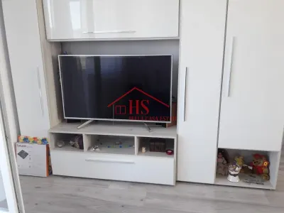 Apartament 3 camere, etaj intermediar,  parcare inclusa. Zona Sesul de Sus-Floresti - foto 7