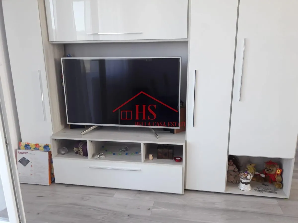 Apartament 3 camere, etaj intermediar,  parcare inclusa. Zona Sesul de Sus-Floresti - foto 7