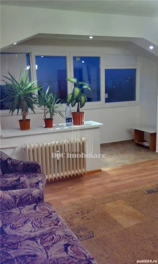 Vanzare apartament 3 camere Iuliu Maniu - foto 1