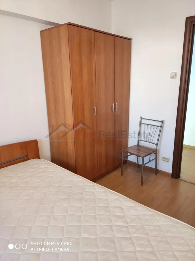 Apartament 3 camere - foto 11
