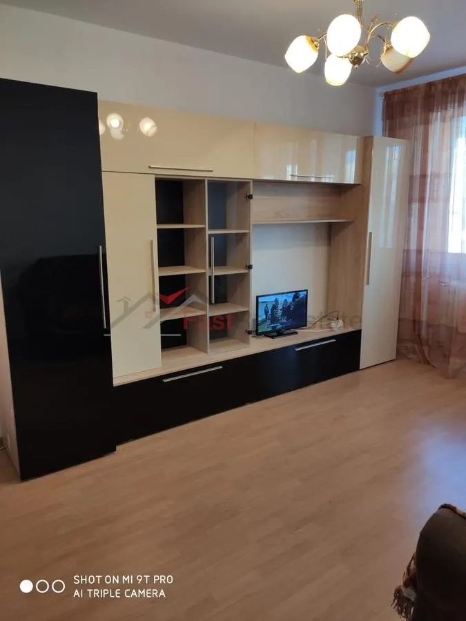 Apartament 3 camere - foto 4