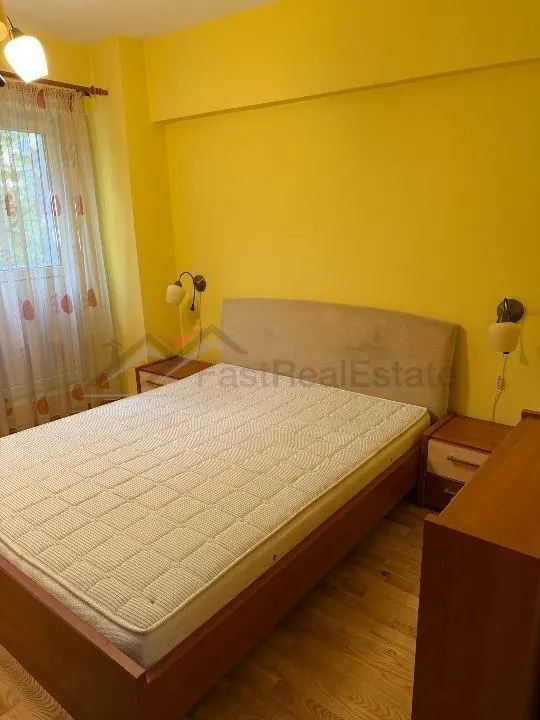 Apartament 3 camere decomandat - foto 5