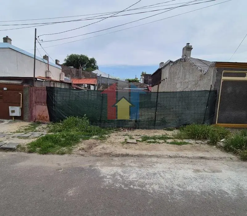 Teren Central+ PROIECT P+1,zona Maternitatii 220 mp toate utilitatile - foto 2