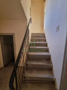 Schimb Casa 23 august, aproape de Spital si Crang ! - foto 4