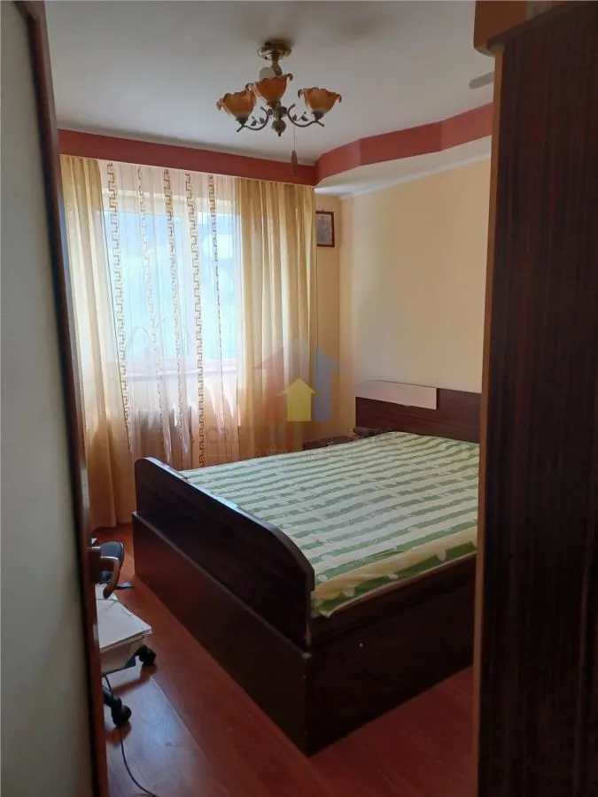 Apartament 3 camere confort 1 zona Calea Galati etaj 3 - foto 5