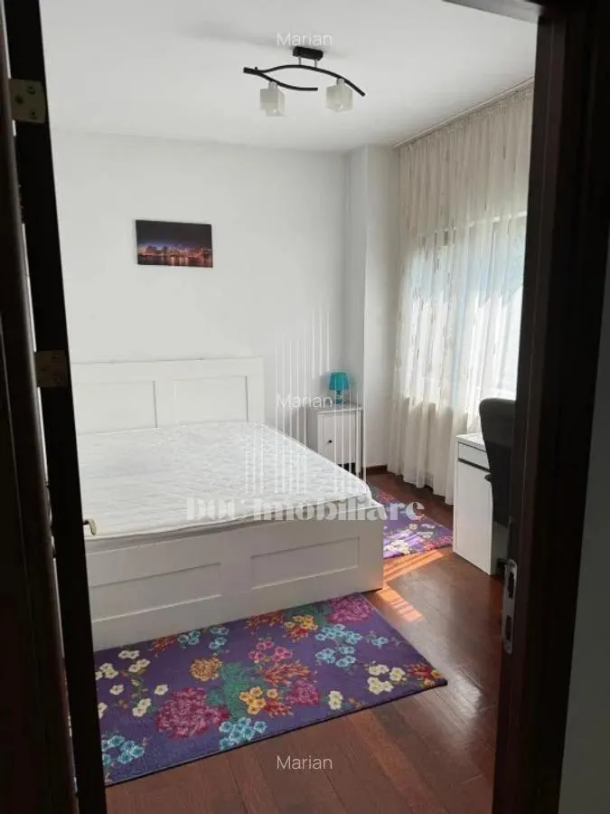Inchiriere Apartament 3 camere Unirii cu loc de parcare - foto 7