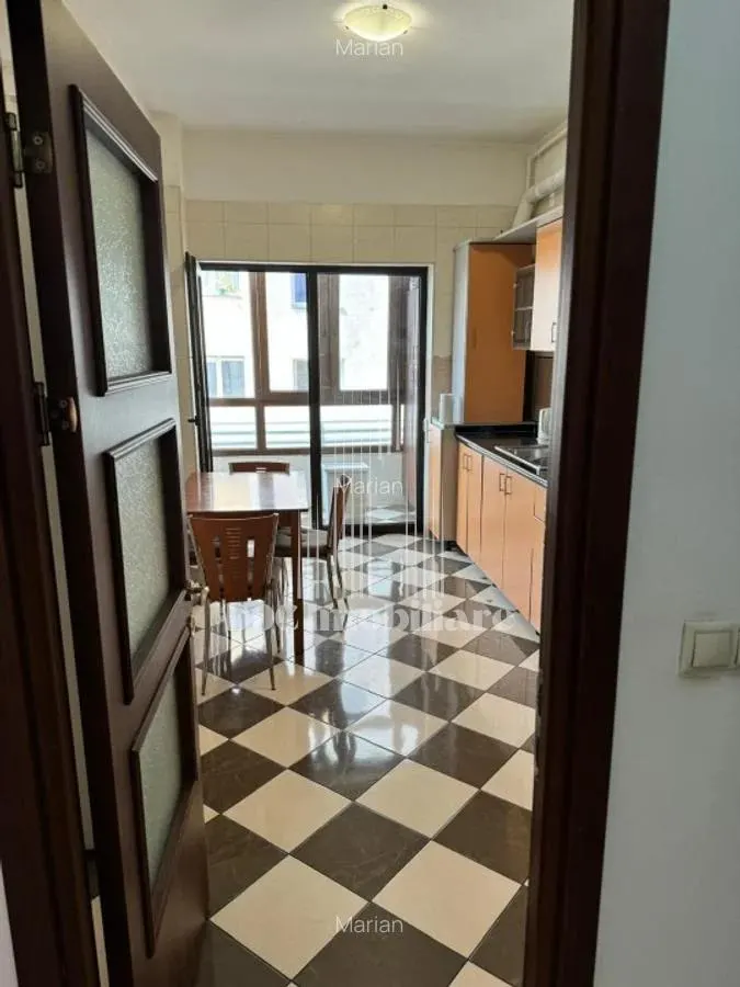 Inchiriere Apartament 3 camere Unirii cu loc de parcare - foto 9