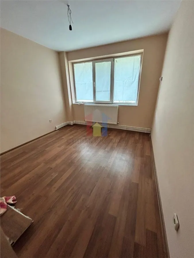 Liber ! 3 camere confort 1 Hipodrom - foto 4