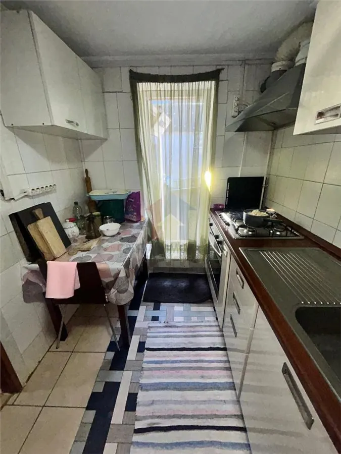 Casa Buzaului - Bis. Sf. Treime , 164mp construiti  teren 353 mp, cu 13m deschidere - foto 11