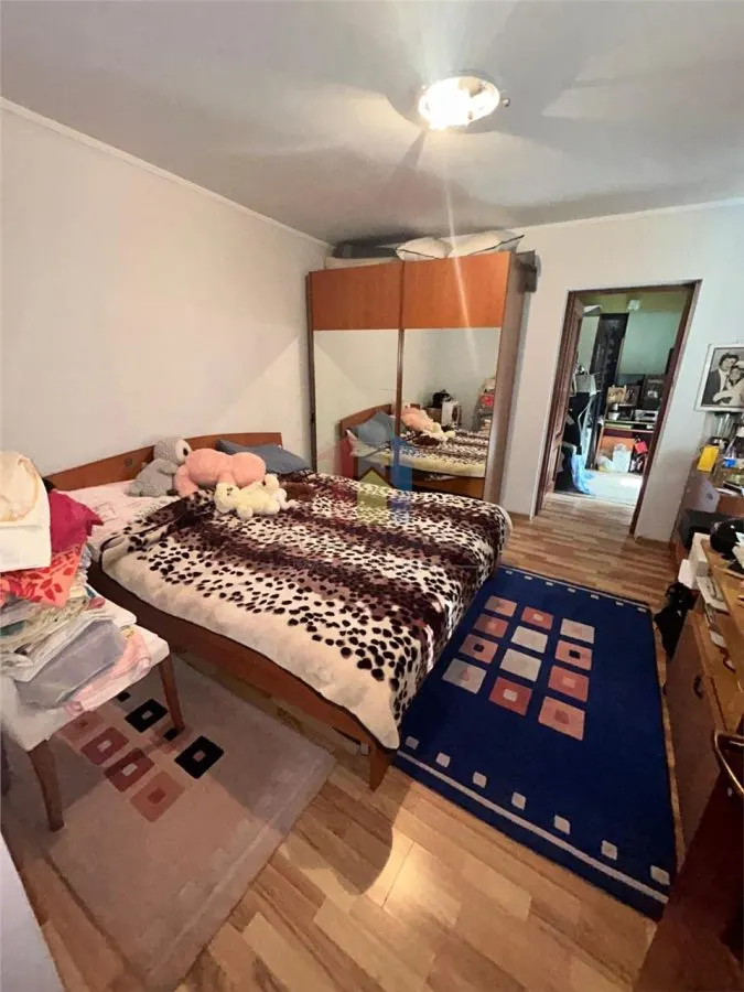 Casa Buzaului - Bis. Sf. Treime , 164mp construiti  teren 353 mp, cu 13m deschidere - foto 7