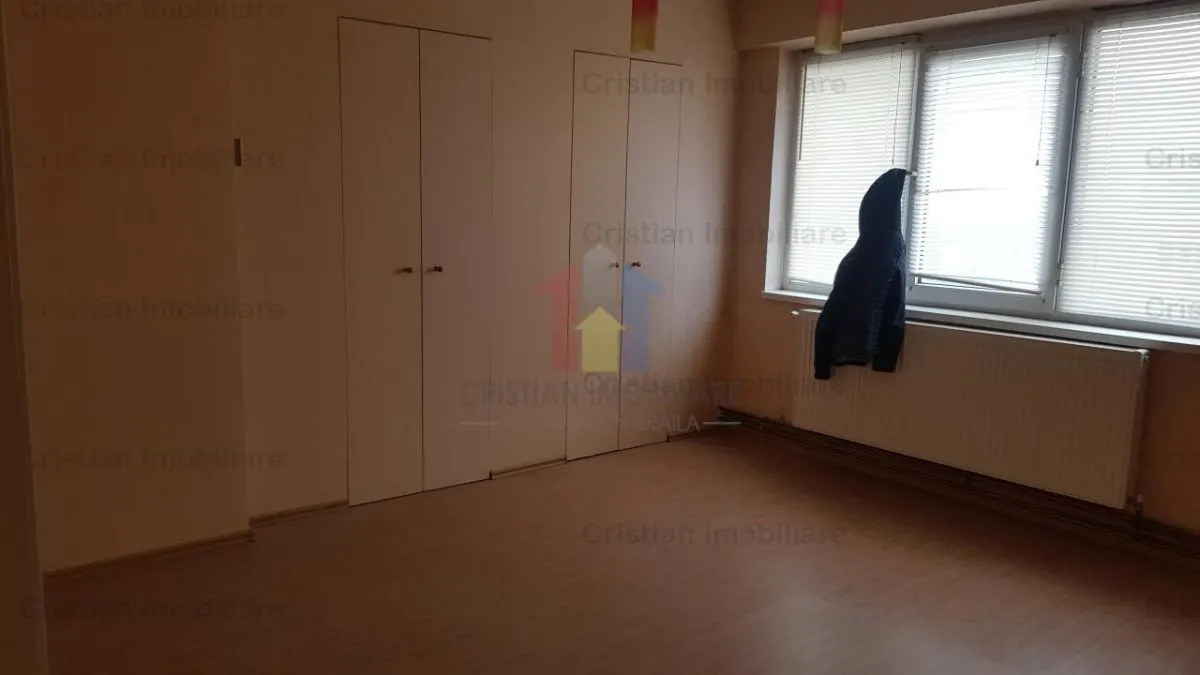 3 camere, Decomandat, etaj intermediar in bloc cu lift, Viziru 3 - foto 3