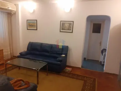2 camere 48 mp Confort 1 parter cu balcon zona Bella Italia - foto 3
